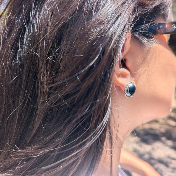 Handmade Navajo Round Onyx Black Stud Sterling Silver Earrings  Jewelry ** - Picture 10 of 10